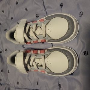 New Girls adidas Breaknet toddlers